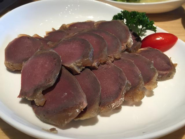 卤水鸭肾:鸭肾韧且q.感香可口