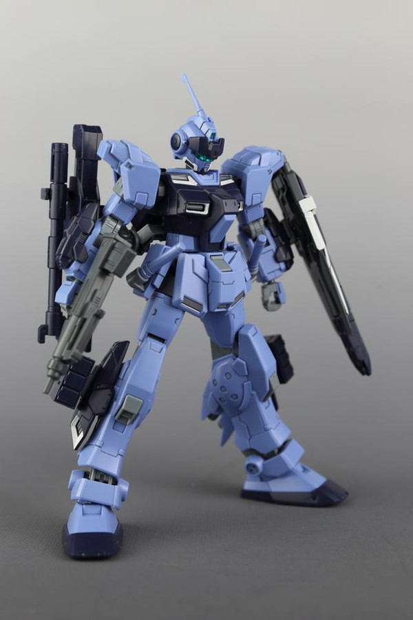 78民间测评:hg 苍白骑士 rx-80pr 陆战重装备式样