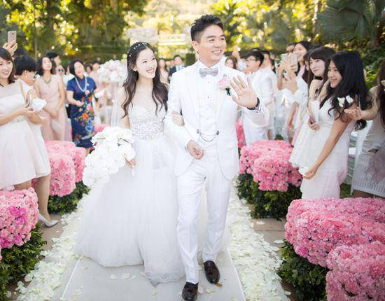 洪海龙腾:黄晓明与刘强东的婚礼pk