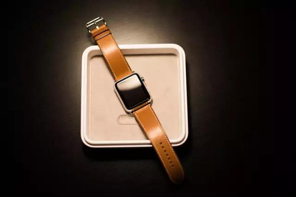 智能与奢华的撞击- Apple Watch Hermès 体验
