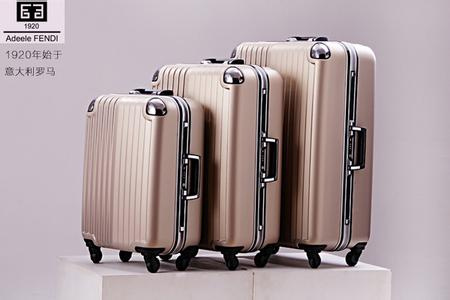 旅行箱包排行_旅游背包品牌排行榜-箱包知识-金投奢侈品网-金投网