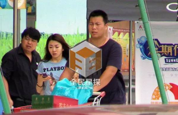 鲍橒子肖凯中里的宝宝说：“等下哦黄贯中经典台剧下厨听