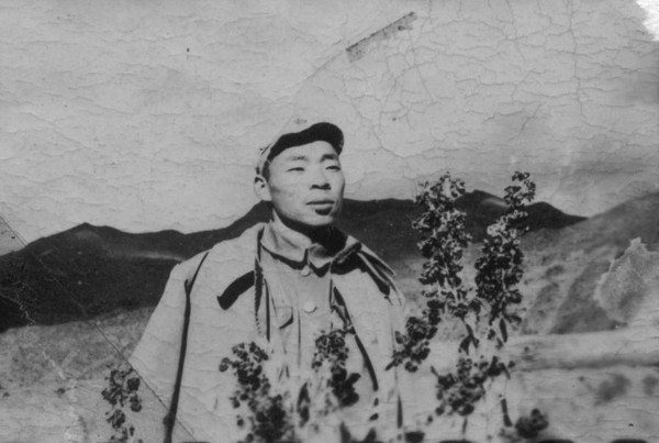 祖国杂志社专访原中共西藏第一书记阴法唐
