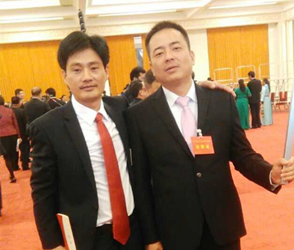 潢川胡阳海,黄春刚荣膺"全国道德模范提名奖"