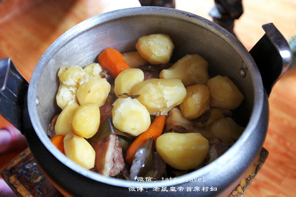 在蒙古国吃正宗石头烤肉【主题游:美食】