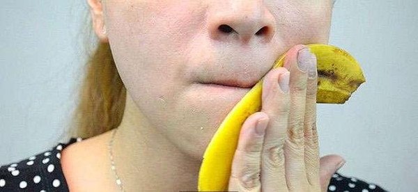 没想到香蕉皮擦脸竟然有这样的功效