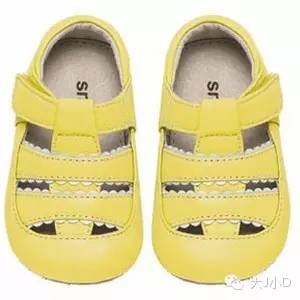 款式、尺寸、品牌,宝宝人生的第一双鞋怎么选