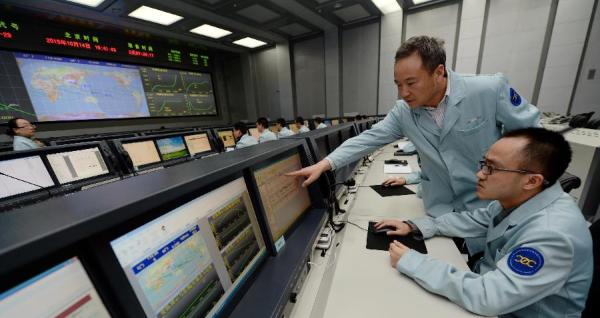 中国一卫星突然失控高速翻滚 抢救69天终成功
