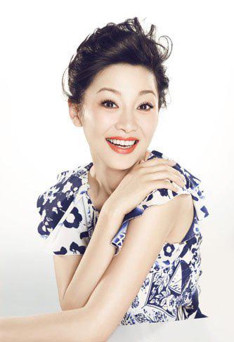 徐帆 身高:164cm 体重: 50kg