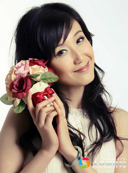 情深深雨蒙蒙陆振华老婆完全不输雪姨