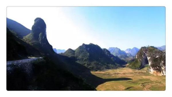 四,广西凤山县阴阳山公母山,位于四川省凉山彝族自治州盐源县城西南5