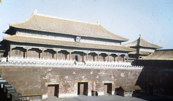 罕见的1946年北京彩色老照片组图