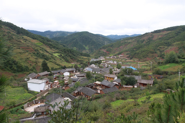 丽江市两级检察机关圆满完成首轮遍访贫困村贫