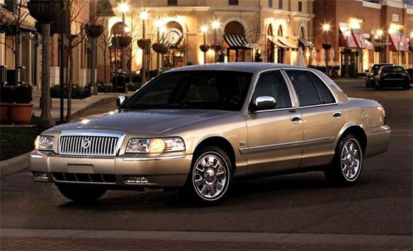 7.福特水星 (mercury) grand marquis - 57件死亡车祸 (每100万辆)