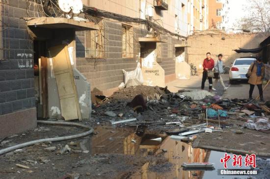 呼和浩特居民楼爆炸事故致3亡 20余户居民受影响