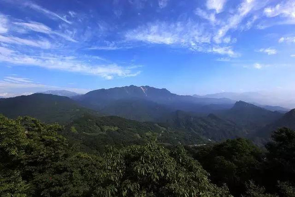 青城山