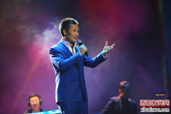 著名歌唱家刘和刚《最美》西安演唱会唱响三秦