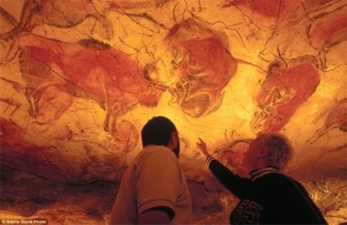 西班牙:阿尔塔米拉洞穴(altamira cave)