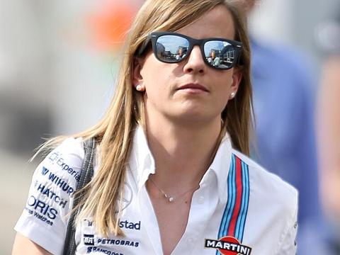 F1最美女车手将退役 赛车界最高颜值