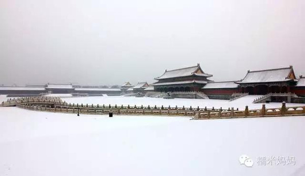 北京下雪了,宝宝秋冬穿衣法则你造吗?