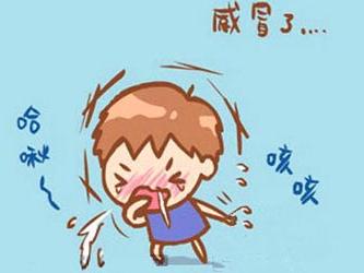 高烧不退,体温特别高,嗓子疼,嗓子充血,有些孩子的嗓子上还有粘性的