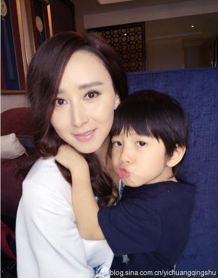 4.胡静的儿子朱晓阳