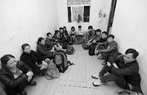 14名外籍人员欲“借道”深圳偷渡香港被抓