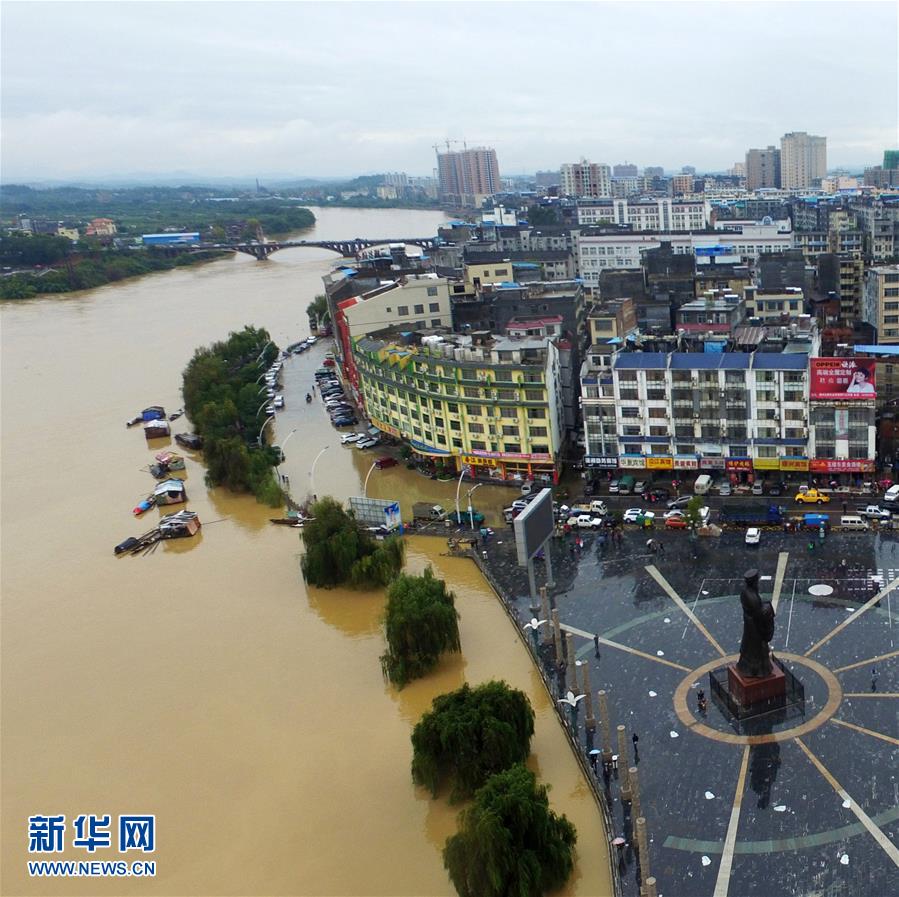 受连续强降雨影响,湖南省永州市道县河流,水库,山塘的水位一路上涨