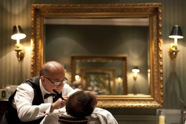 the barber\\'s,lancebarber 600_399