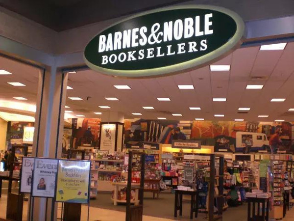 介绍下barnes&noble(巴诺书店).