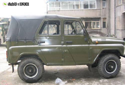 1959年,应美国陆军要求,福特公司将老吉普进行改装成为m151快速攻击车