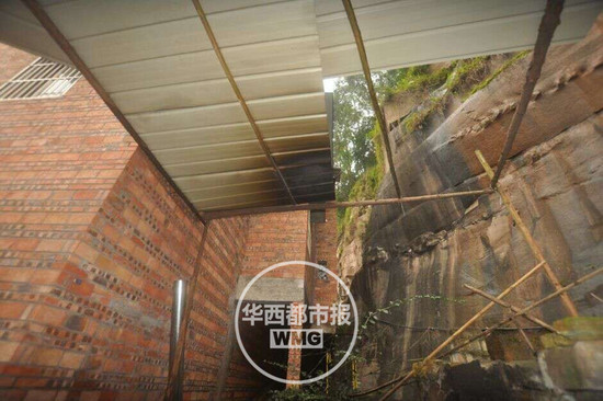 屋后“根雕烤炉”疑似变“焚尸炉”