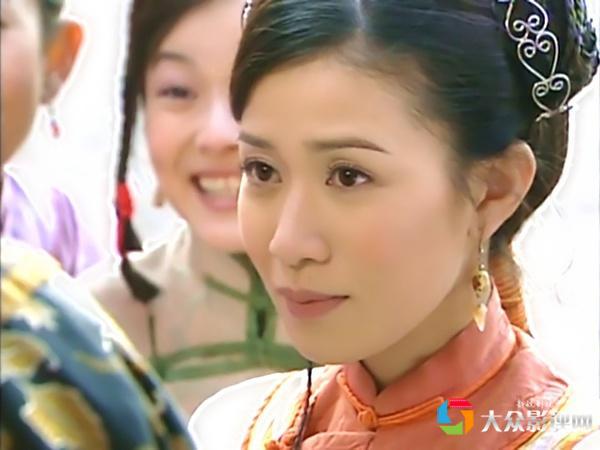 2007年佘诗曼凭借《火舞黄沙》提名第三十五届国际艾美奖最佳女主角奖