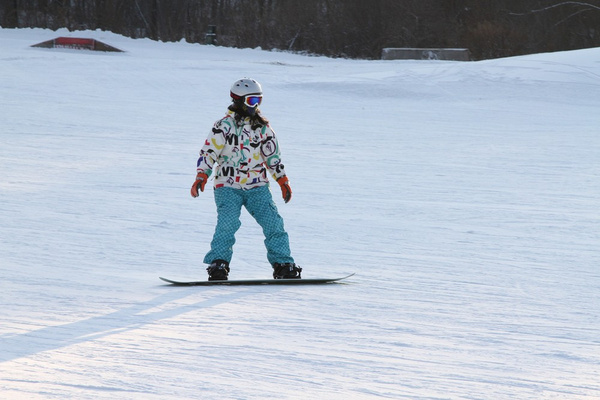 哈尔滨最近滑雪场--帽儿山滑雪场