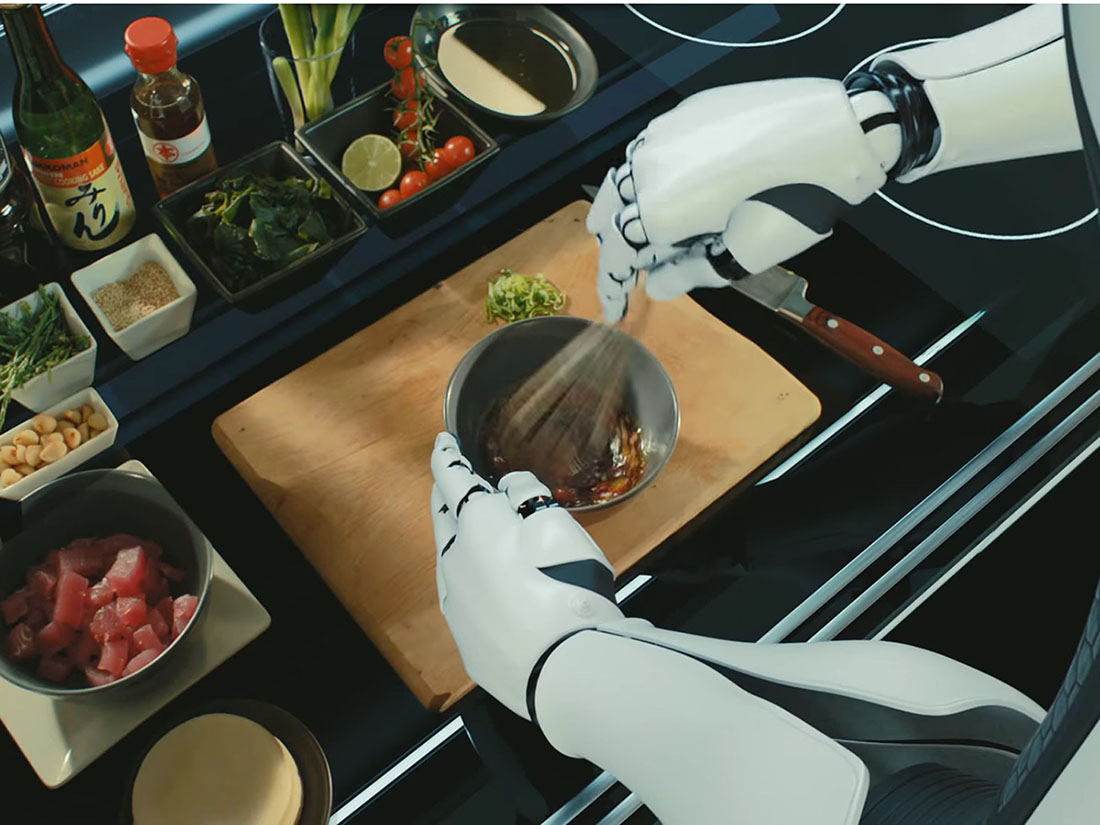 碧桂园自主研发首家千玺机器人餐厅落地广州 将细化量产向全国拓展门店 | 每经网