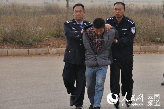 云南被车撞遭抱走9岁男孩已被害 两名嫌犯已抓获