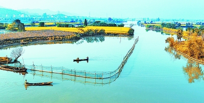 白塔湖一景(图)