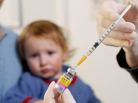 冬季感冒、肺炎高发,应提前给宝宝接种肺炎疫苗