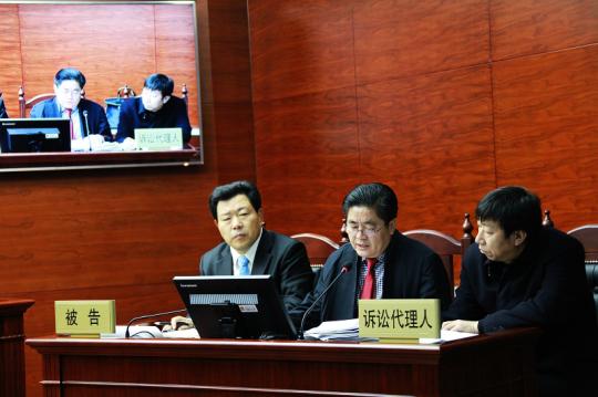 民众诉政府强拆违法索赔125万 北京副区长出庭