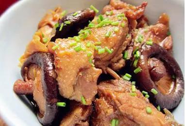鸭子和米线怎么吃