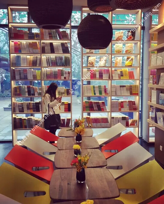 书店创业项目:南京不纸书店,阅读+咖啡+沙龙