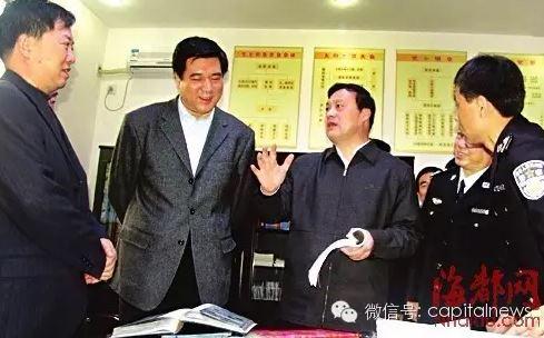 申维辰（左二）金道铭（右二）