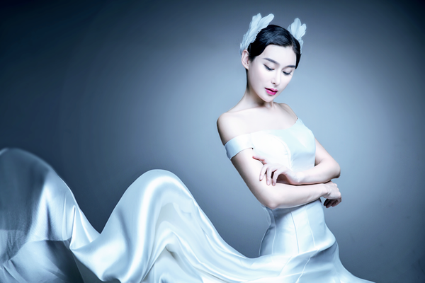 90后名模张子琪写真曝光图