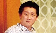 座谈会现场,主创人员积极发言