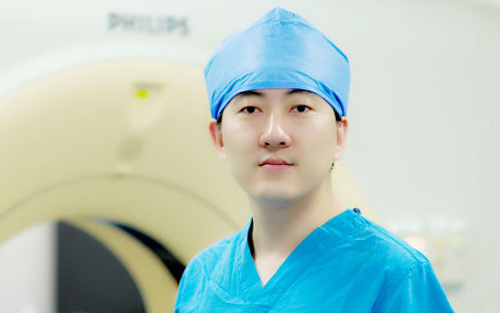 柳晨医生:肺癌不可怕 介入治疗精准杀死肿瘤