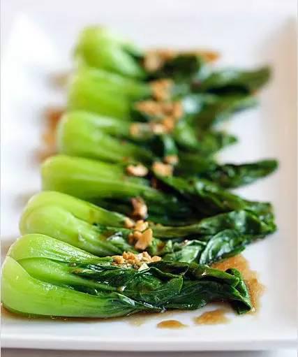 蚝油蒜蓉油菜 只要别把菜焖黄了,就一定不会失败!