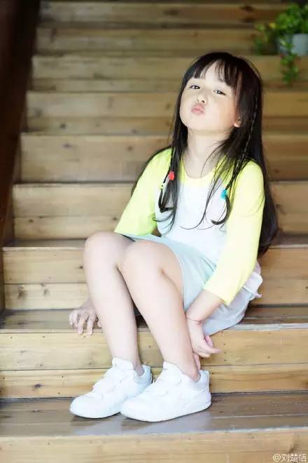 三岁倾城五岁倾城,如何拥有小芈月这么好看的女儿
