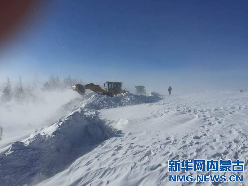 内蒙古锡林郭勒大草原:这里有暴风雪