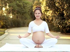 运动胎教:提早学习助分娩的拉梅兹呼吸法