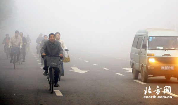天津高速路况实时查询 今日最新大雾封道播报